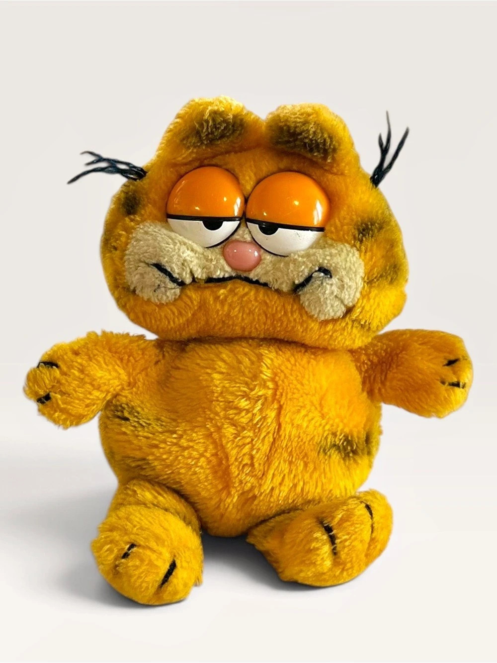 Vintage 1981 Garfield Fun Farm Plush Toy - Dakin - Made in Korea 10”
